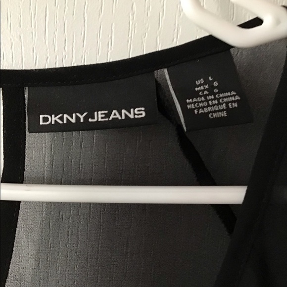 Womens DKNY Sleeveless top - Picture 3 of 3
